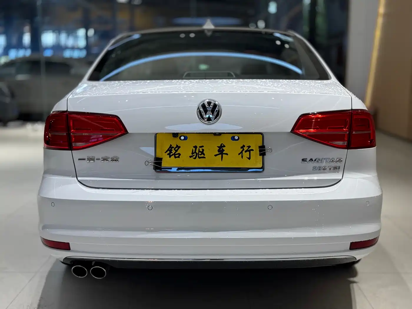 Volkswagen Sagitar 2018 280TSI DSG Luxury