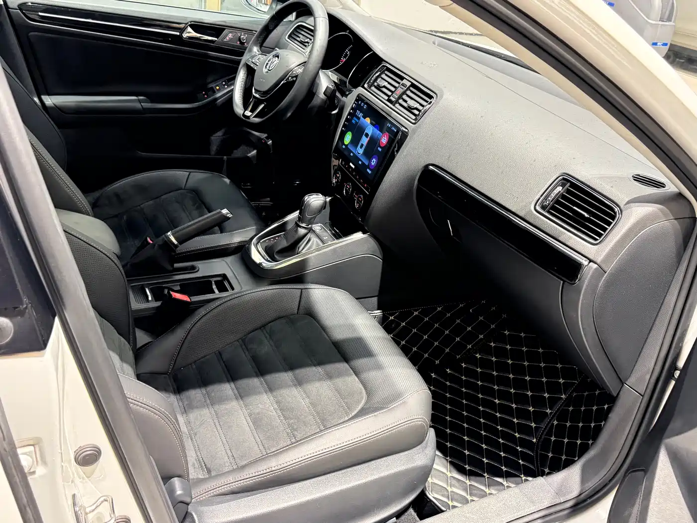 Volkswagen Sagitar 2018 280TSI DSG Luxury