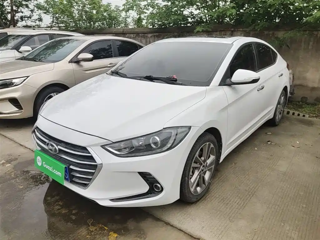 Hyundai Elantra 2016 Model 1.6L Automatic Smart Elite