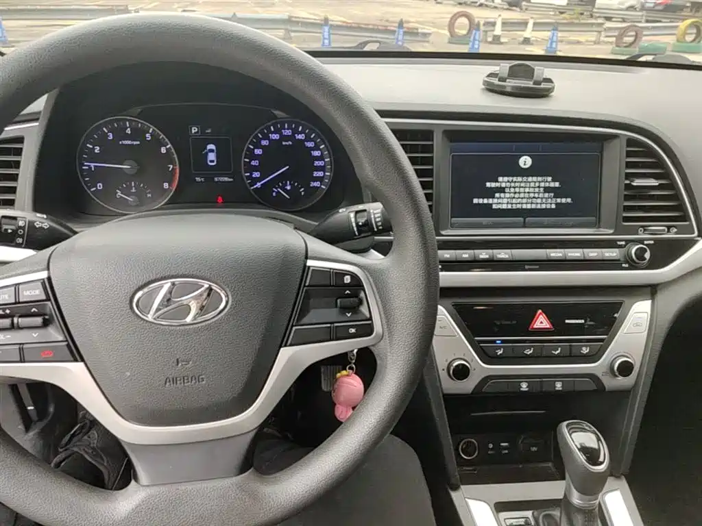 Hyundai Elantra 2016 Model 1.6L Automatic Smart Elite