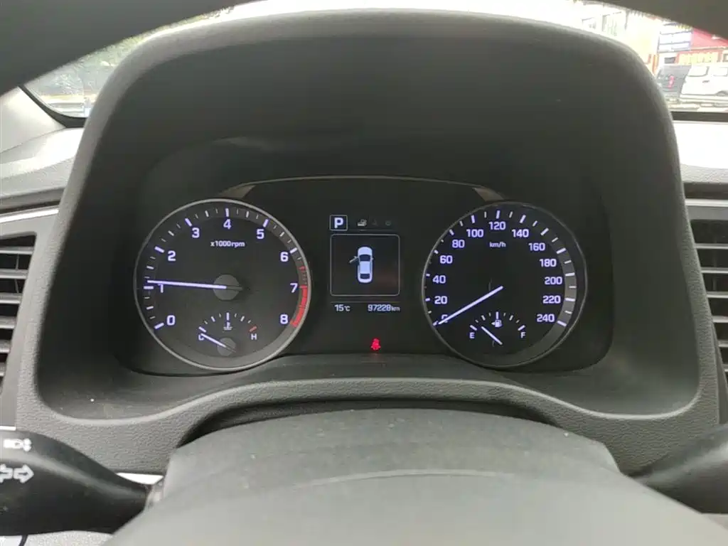 Hyundai Elantra 2016 Model 1.6L Automatic Smart Elite
