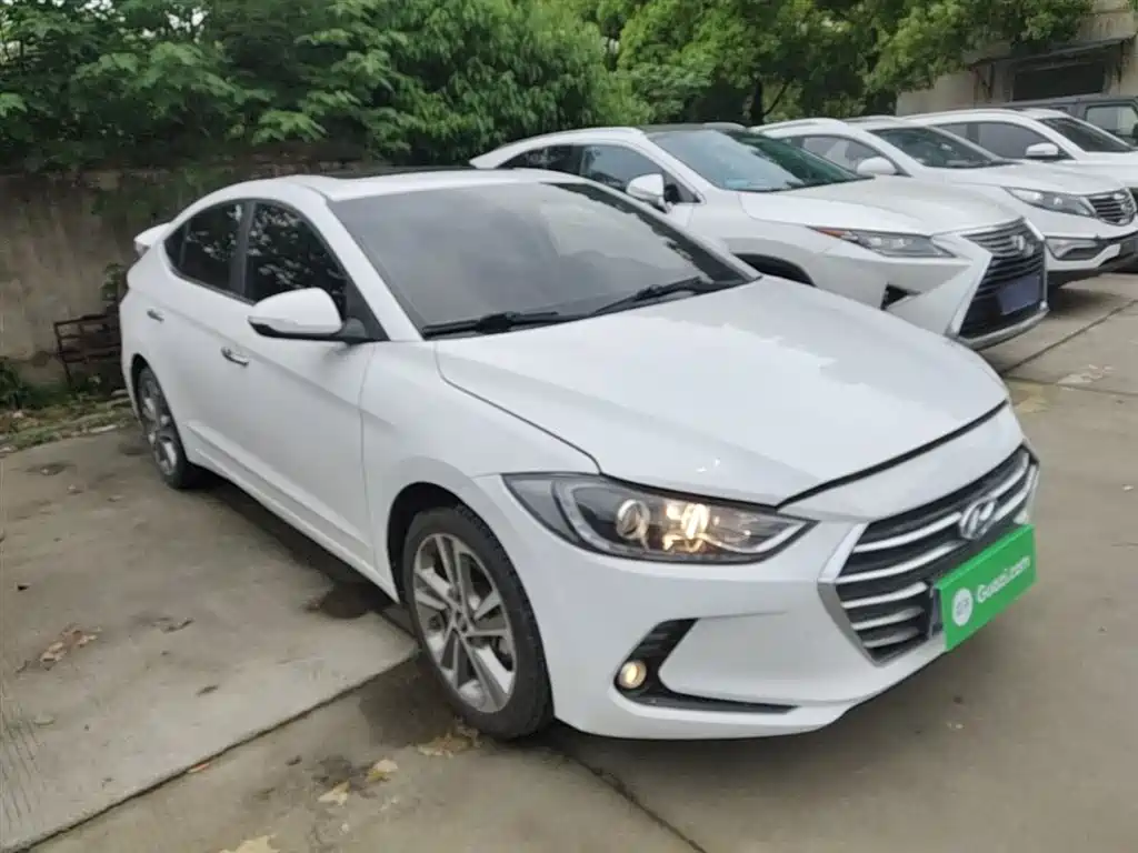 Hyundai Elantra 2016 Model 1.6L Automatic Smart Elite