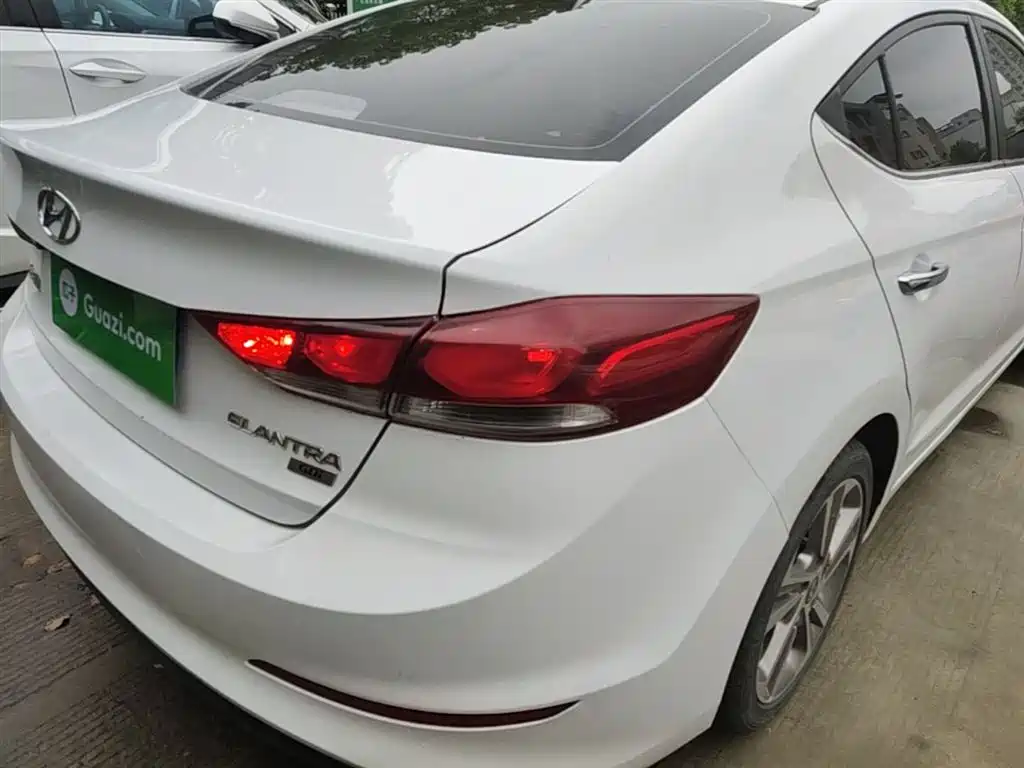 Hyundai Elantra 2016 Model 1.6L Automatic Smart Elite