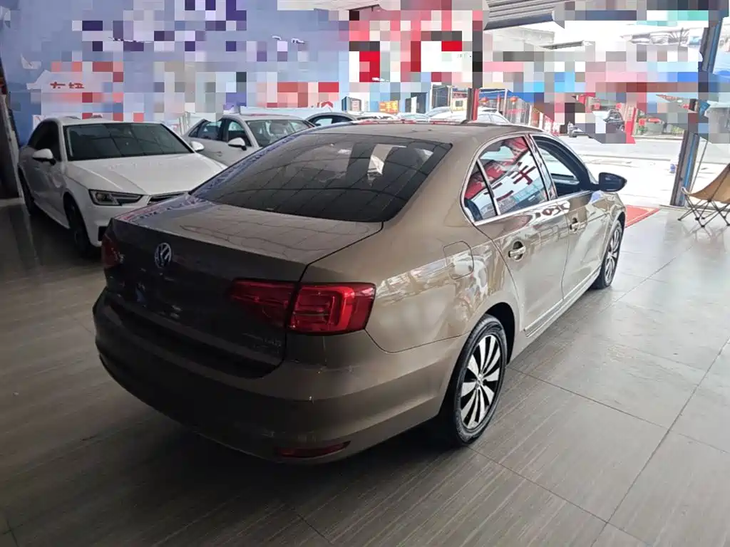 Volkswagen Sagitar 2017 230TSI Automatic Comfort