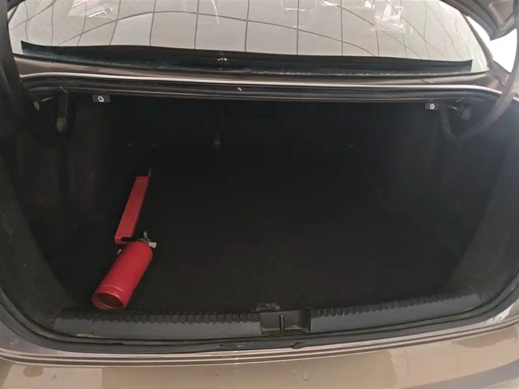 Volkswagen Sagitar 2017 230TSI Automatic Comfort