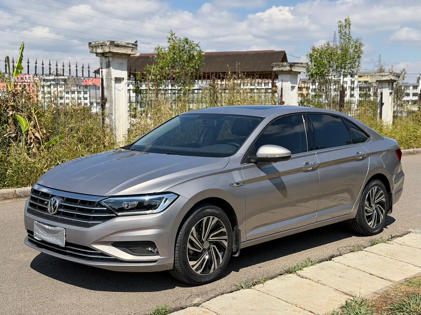 Volkswagen Sagitar 2022 200TSI DSG Soaring Edition