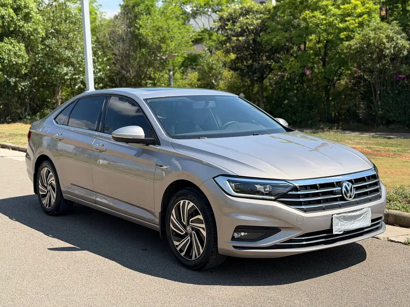 Volkswagen Sagitar 2022 200TSI DSG Soaring Edition
