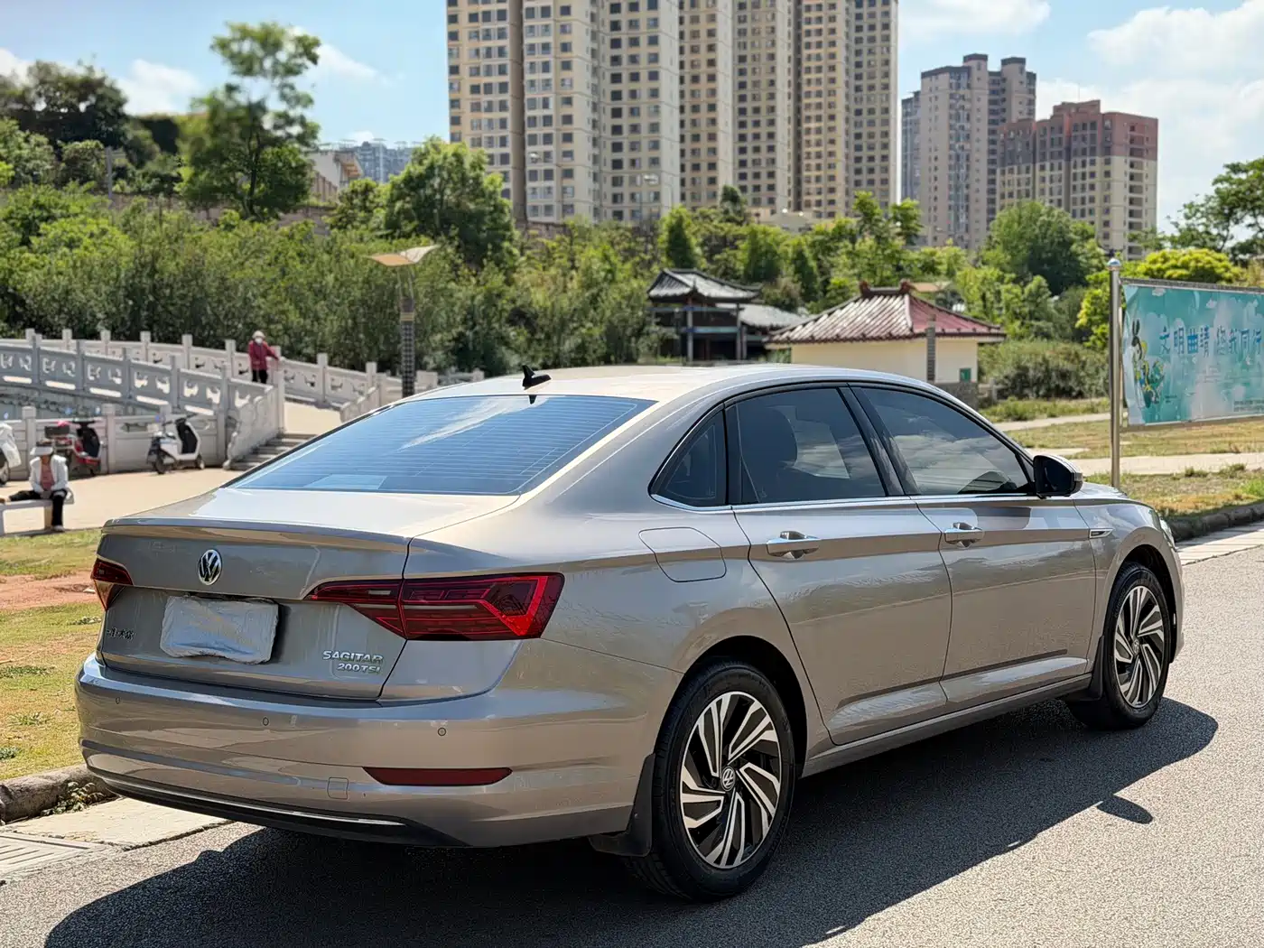 Volkswagen Sagitar 2022 200TSI DSG Soaring Edition