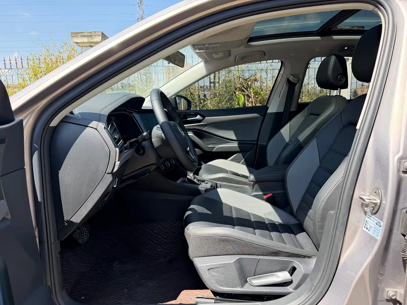 Volkswagen Sagitar 2022 200TSI DSG Soaring Edition