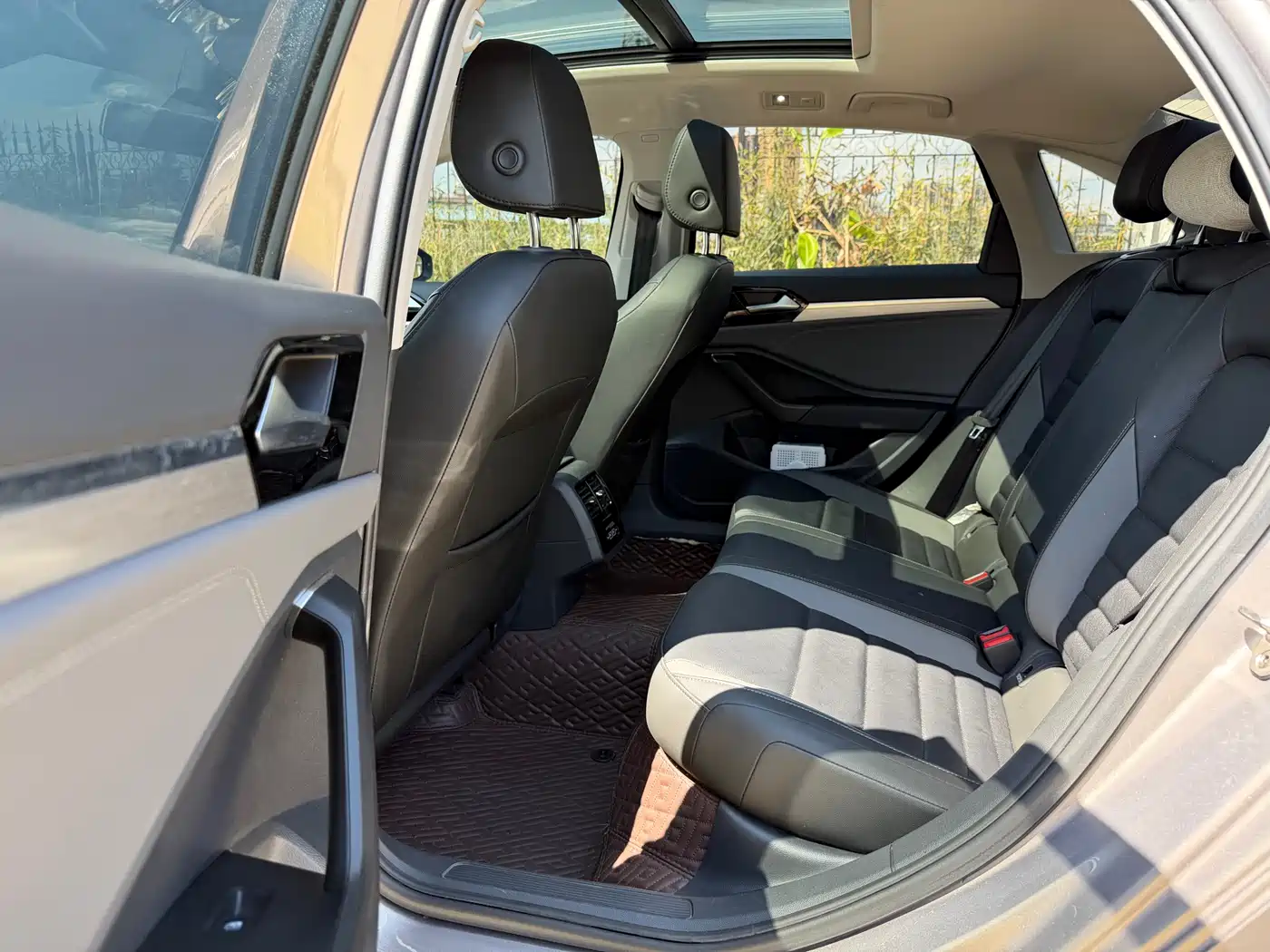 Volkswagen Sagitar 2022 200TSI DSG Soaring Edition