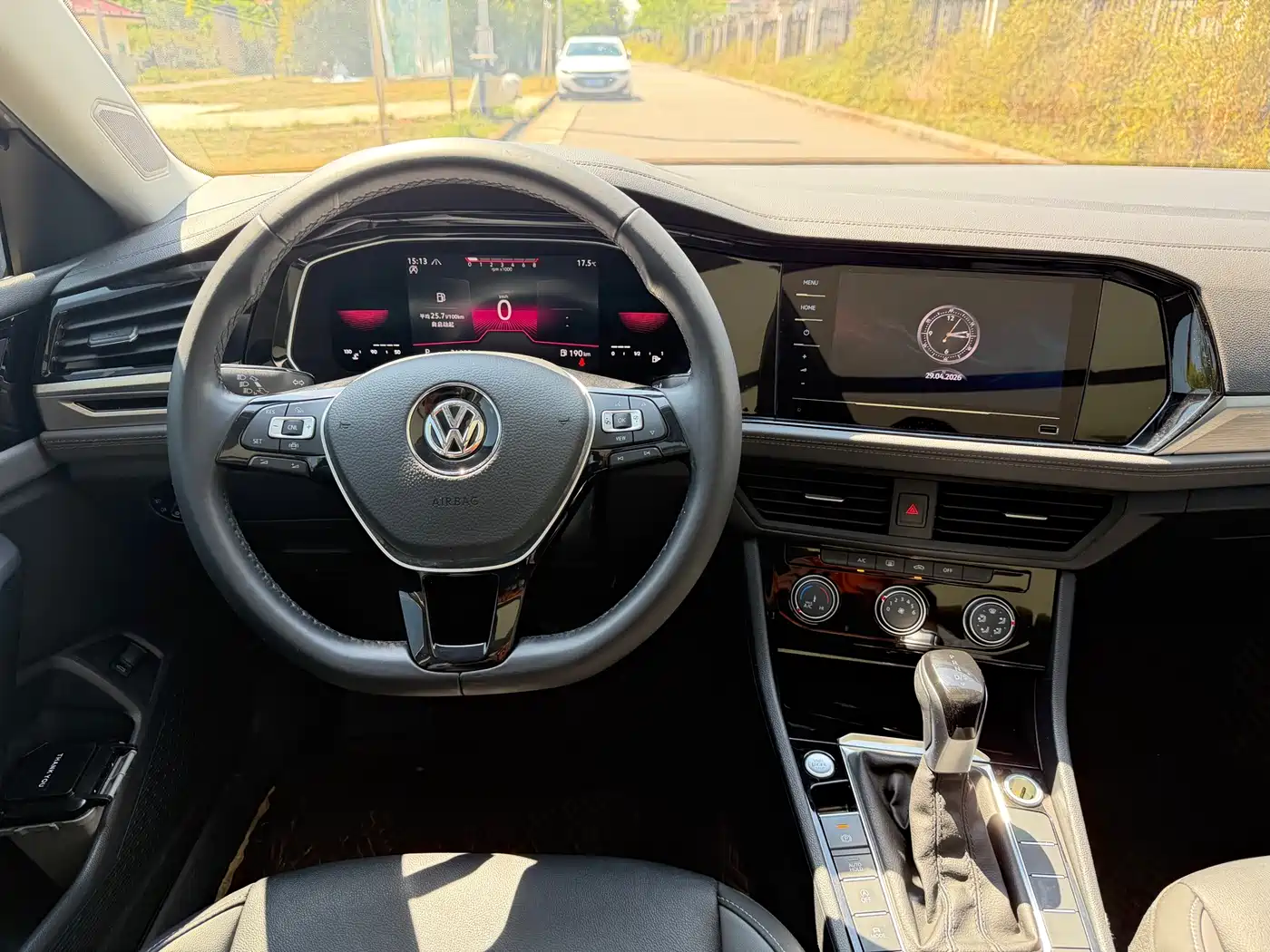 Volkswagen Sagitar 2022 200TSI DSG Soaring Edition