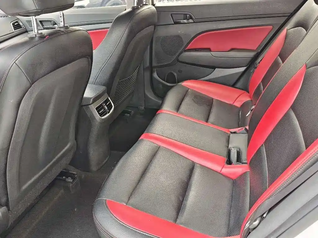 Hyundai Elantra 2018 1.4T DCT Dynamic·Vitality Model