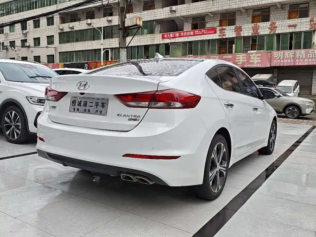 Hyundai Elantra 2018 1.4T DCT Dynamic·Vitality Model