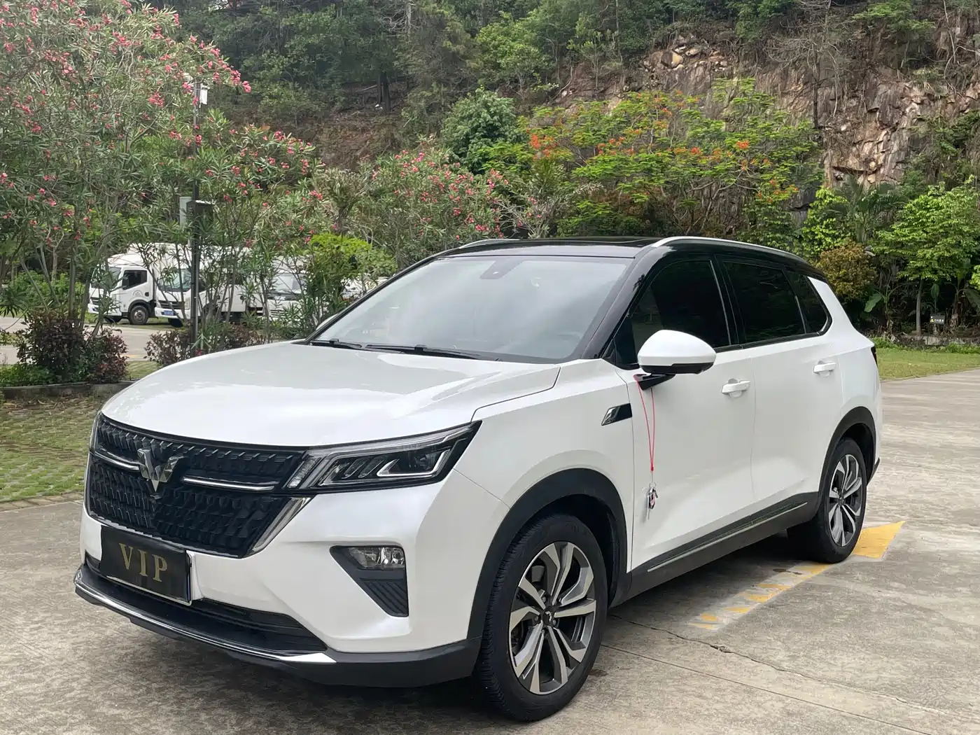 Wuling Motors Wuling Xingchen 2021 1.5T CVT Starshine Edition