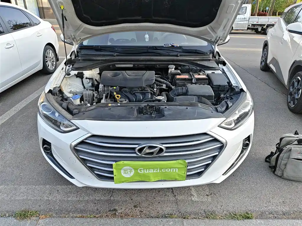 Hyundai Elantra 2016 Model 1.6L Automatic Smart Elite