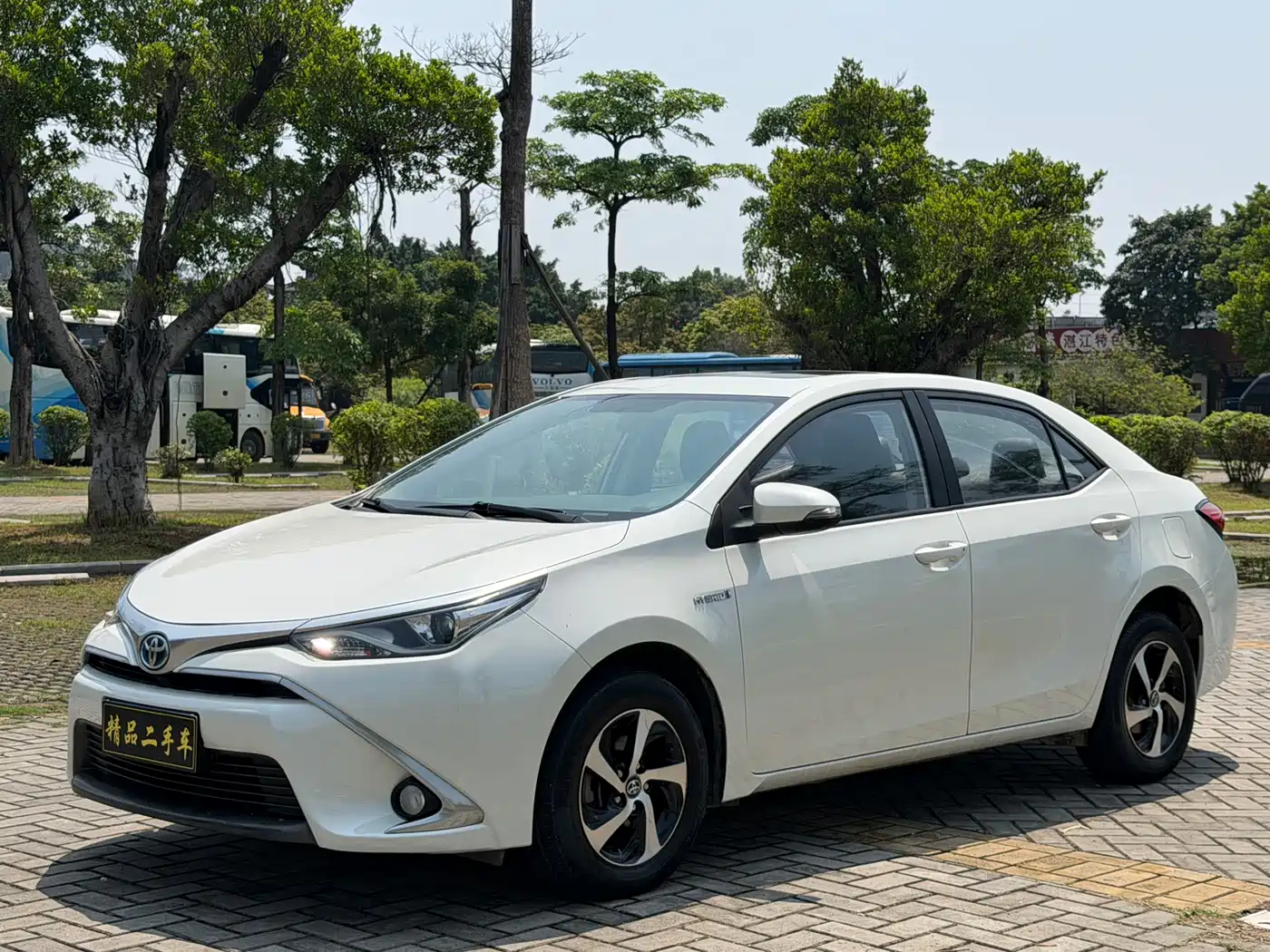 Toyota Levin 2017 Facelift Hybrid 1.8H GS E-CVT Elite Sunroof Edition China V