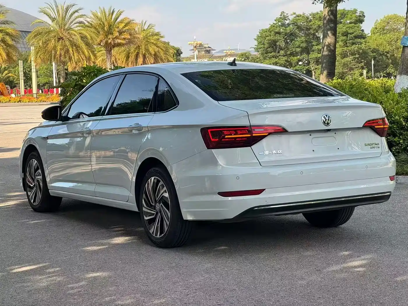 Volkswagen Sagitar 2022 280TSI DSG Surpassing Edition