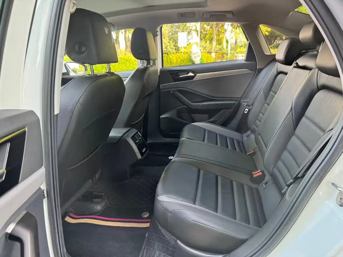 Volkswagen Sagitar 2022 280TSI DSG Surpassing Edition