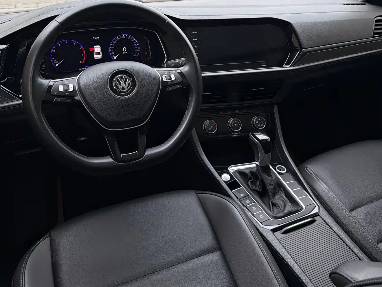 Volkswagen Sagitar 2022 280TSI DSG Surpassing Edition