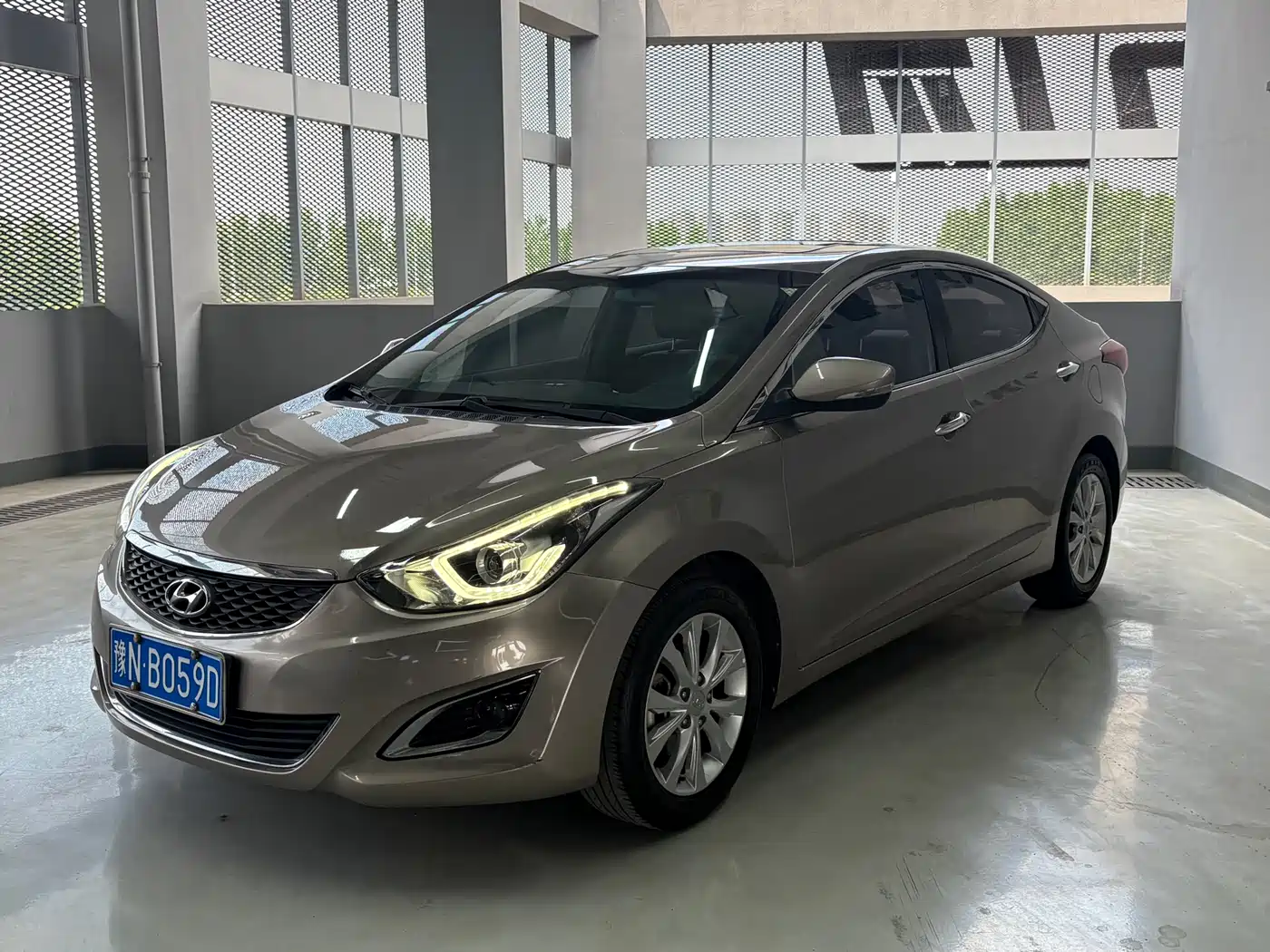 Hyundai Langdong 2016 1.6L Automatic Premium Edition