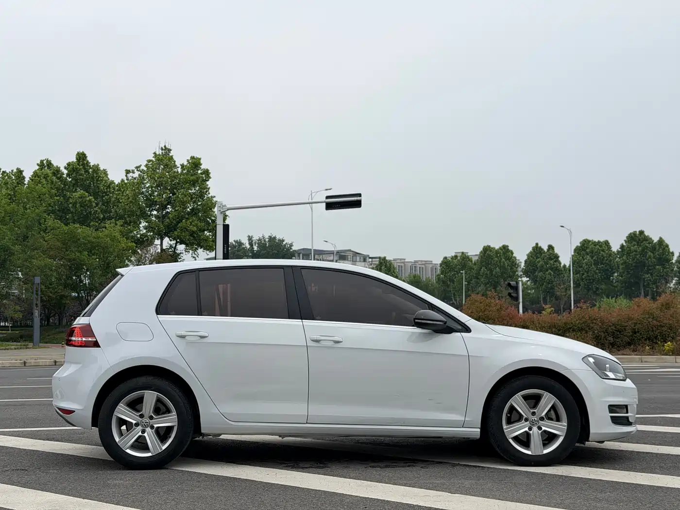 Volkswagen Golf 2017 230TSI Auto Comfort Millionth Anniversary Edition