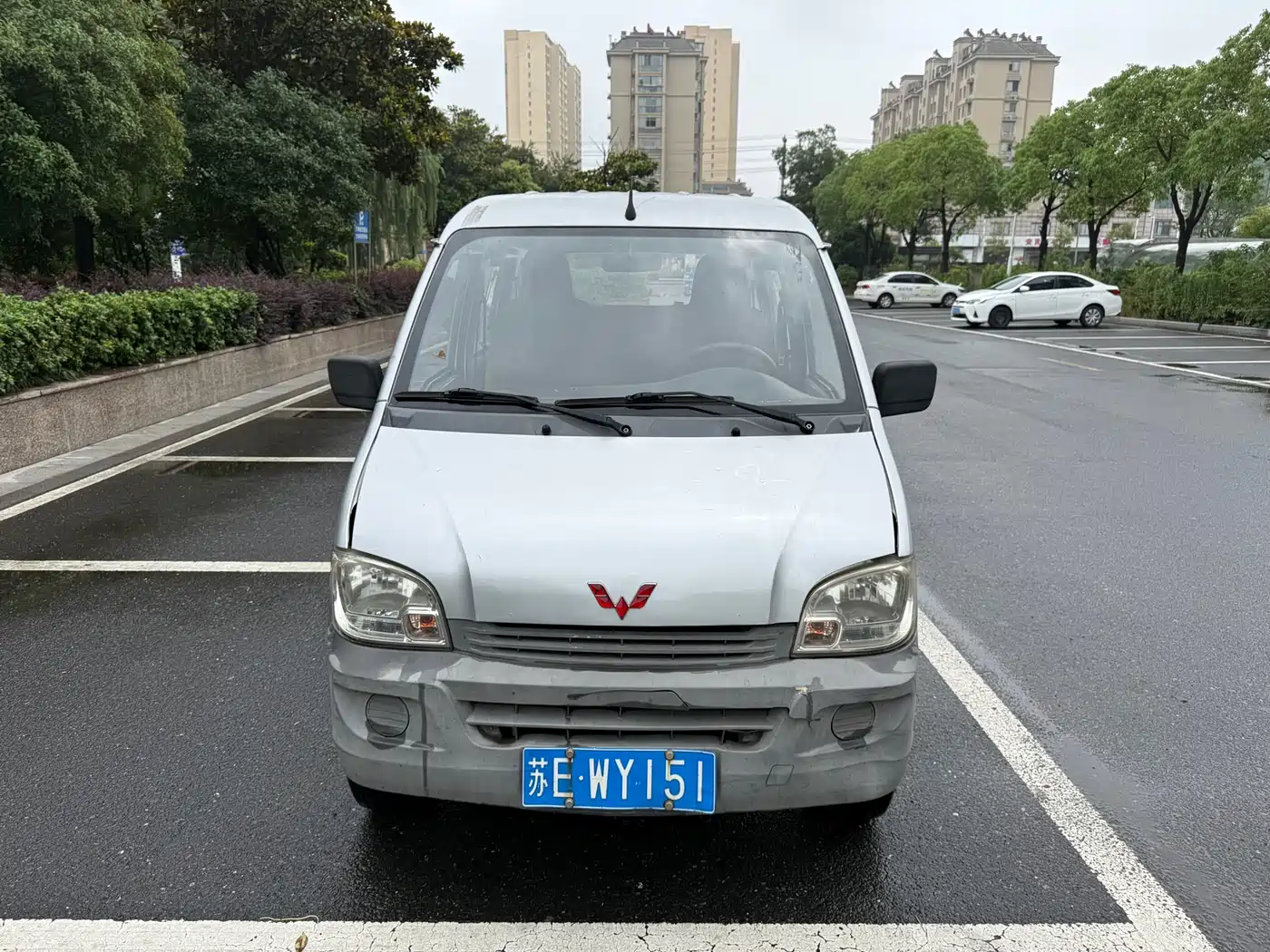 Wuling Motors Wuling Zhiguang 2015 1.2L Standard LSI