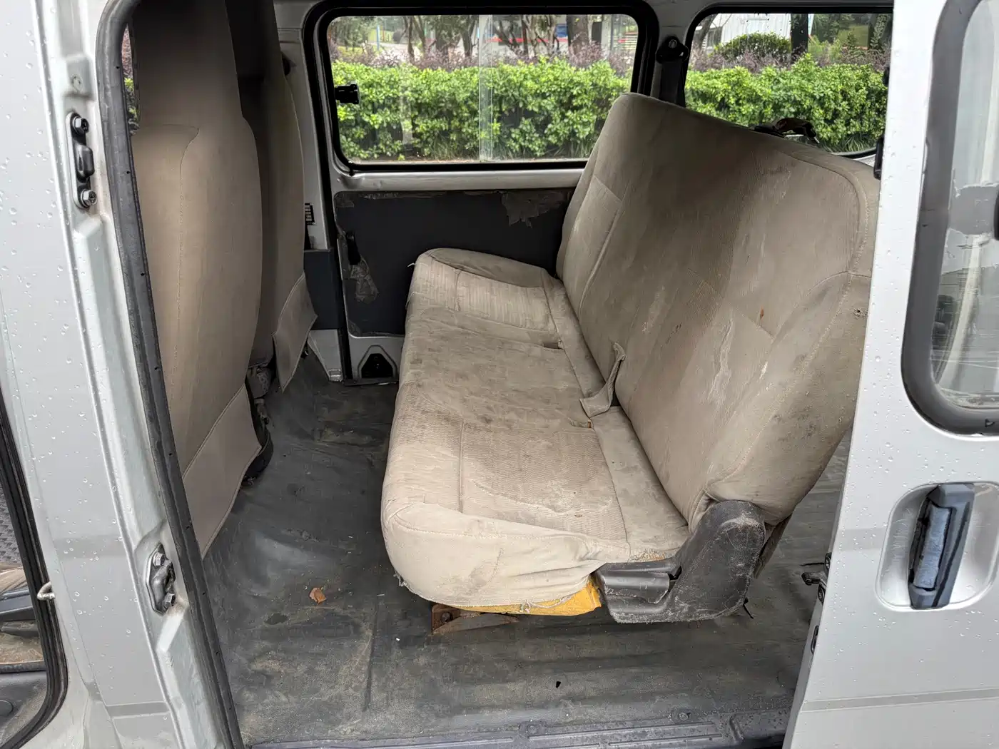 Wuling Motors Wuling Zhiguang 2015 1.2L Standard LSI