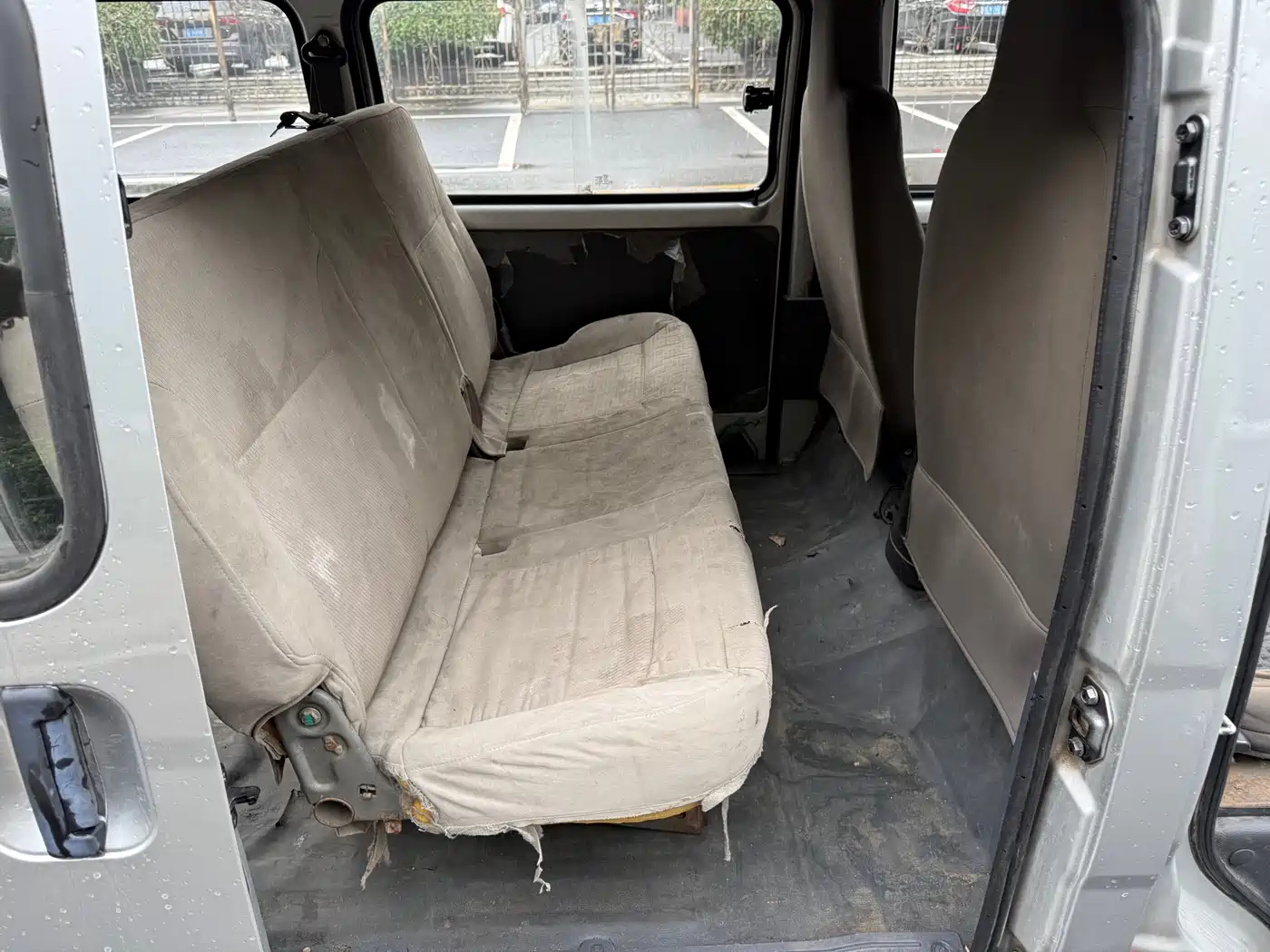 Wuling Motors Wuling Zhiguang 2015 1.2L Standard LSI