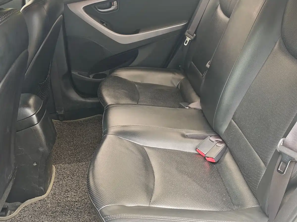 Hyundai Langdong 2016 1.6L Automatic Smart Edition