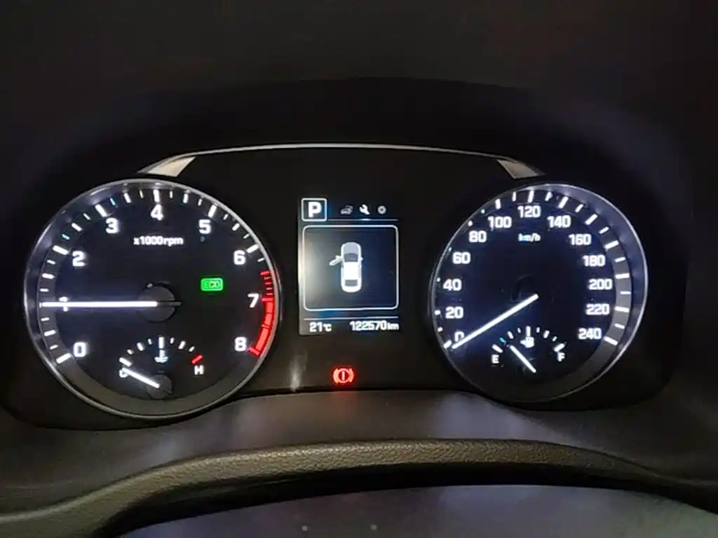 Hyundai Elantra 2016 Model 1.6L Automatic Smart Elite