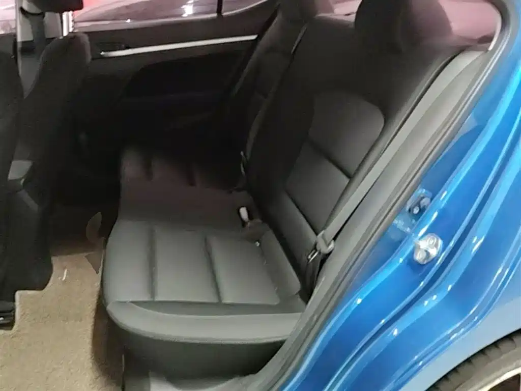 Hyundai Elantra 2016 Model 1.6L Automatic Smart Elite
