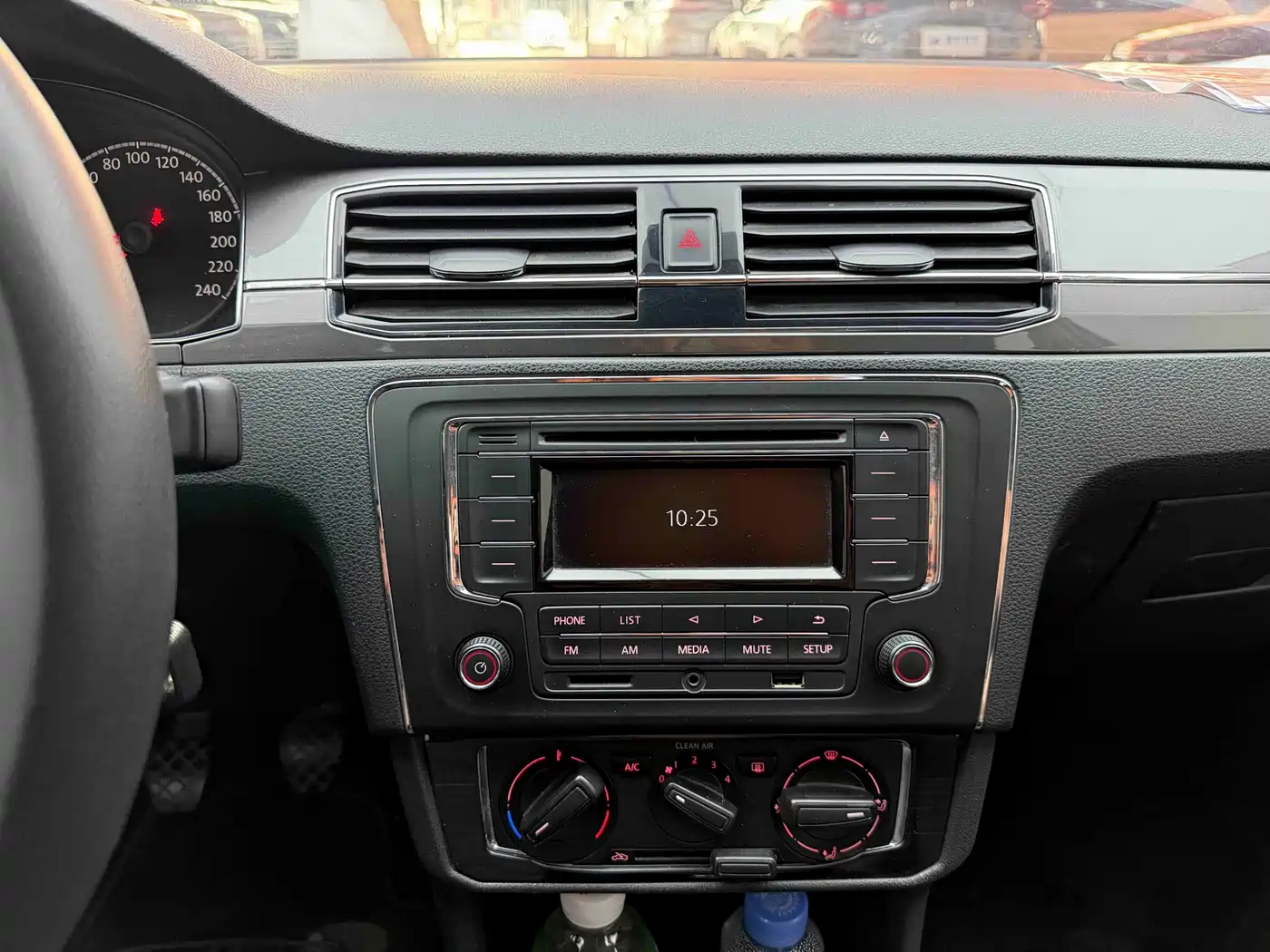 Volkswagen Santana 2016 1.6L Manual Comfort Edition