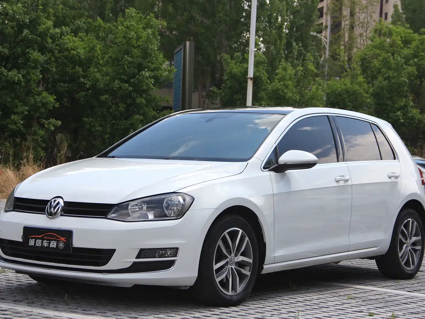 Volkswagen Golf 2016 230TSI Automatic Luxury