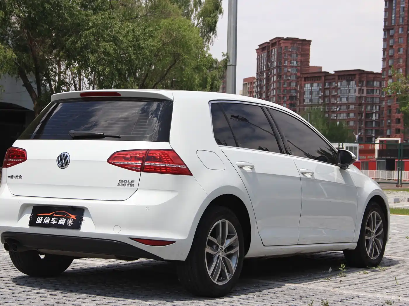 Volkswagen Golf 2016 230TSI Automatic Luxury