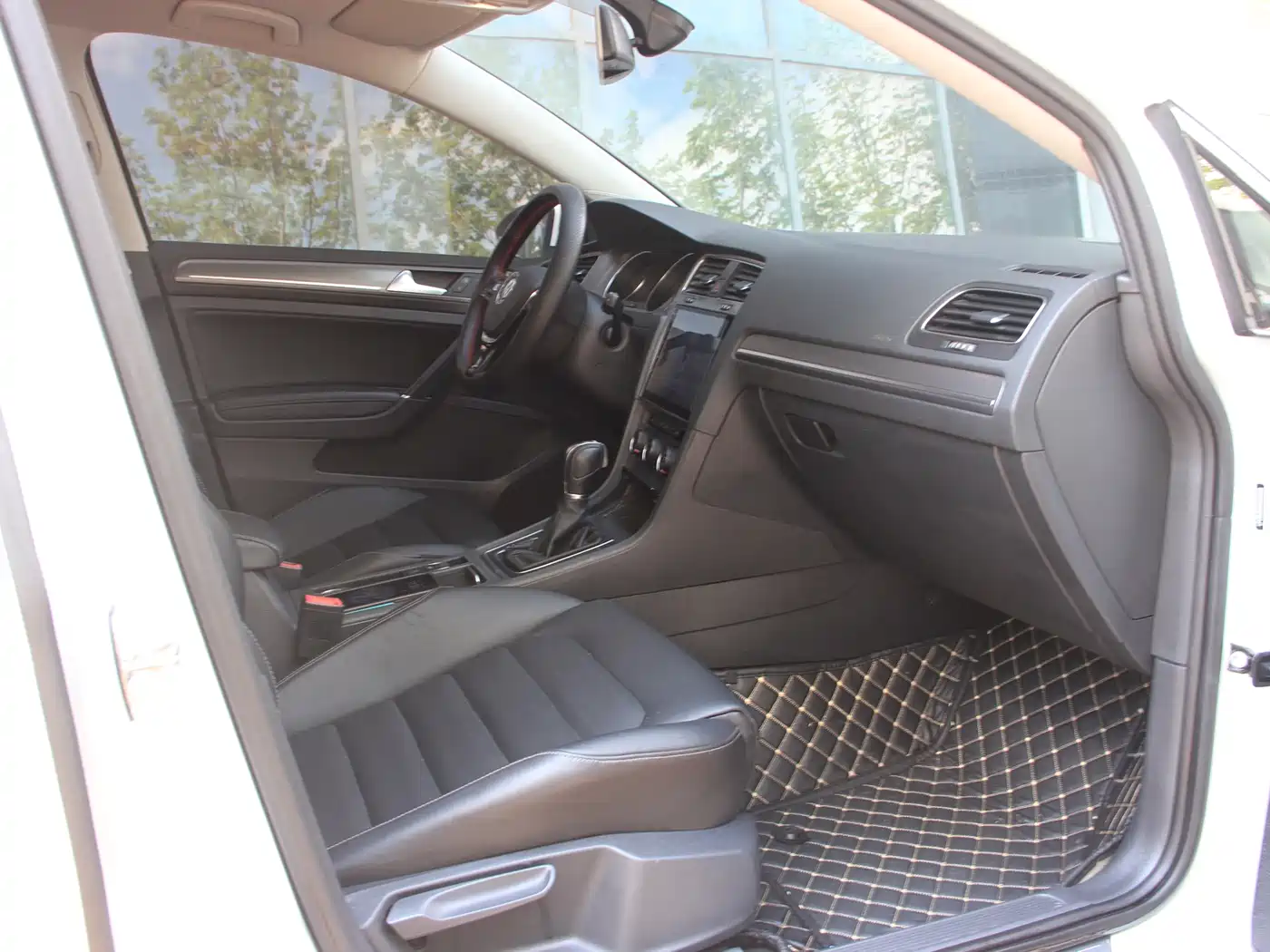 Volkswagen Golf 2016 230TSI Automatic Luxury