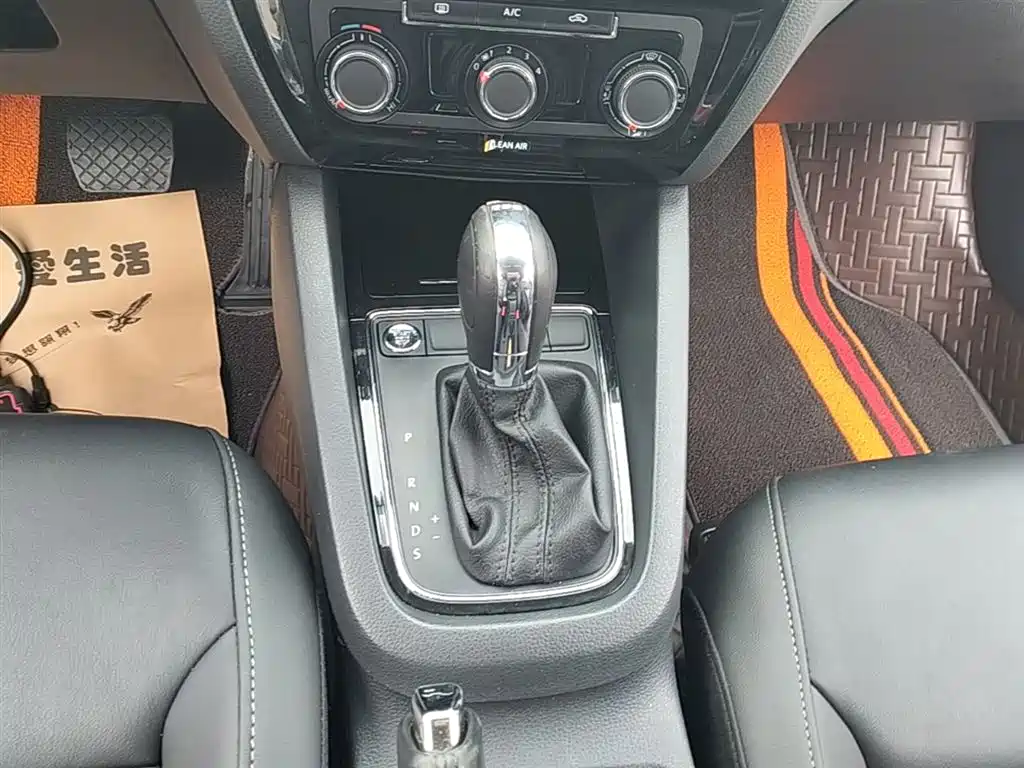 Volkswagen Sagitar 2018 280TSI DSG Comfort
