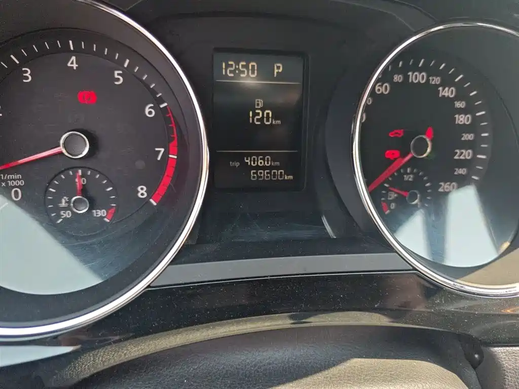Volkswagen Sagitar 2017 230TSI Automatic Comfort