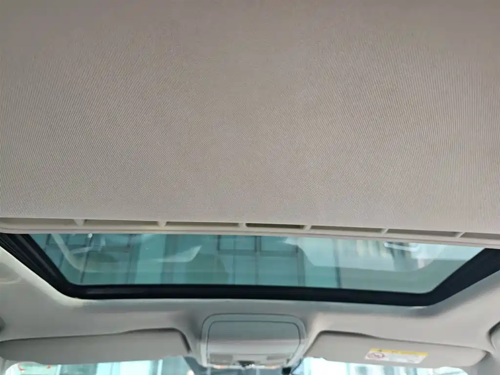 Volkswagen Sagitar 2017 230TSI Automatic Comfort