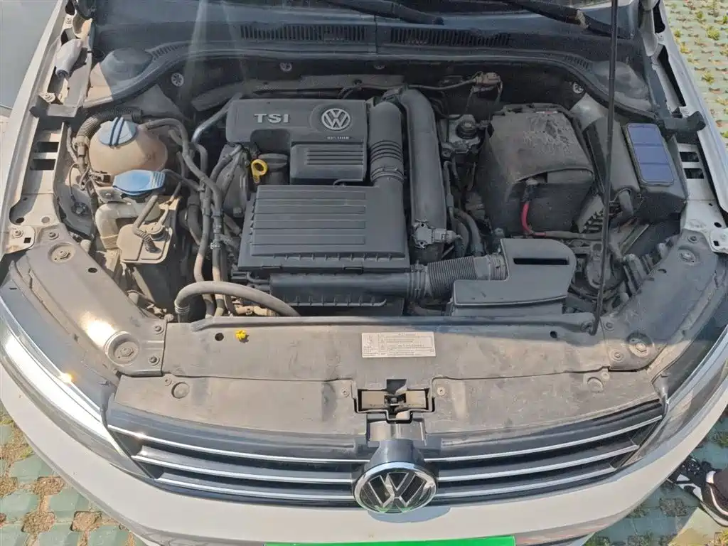 Volkswagen Sagitar 2017 230TSI Automatic Comfort