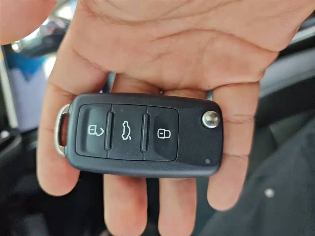 Volkswagen Sagitar 2017 230TSI Automatic Comfort