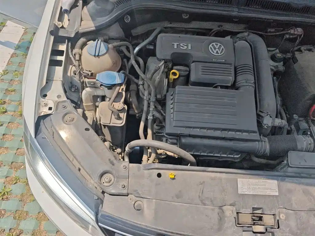 Volkswagen Sagitar 2017 230TSI Automatic Comfort
