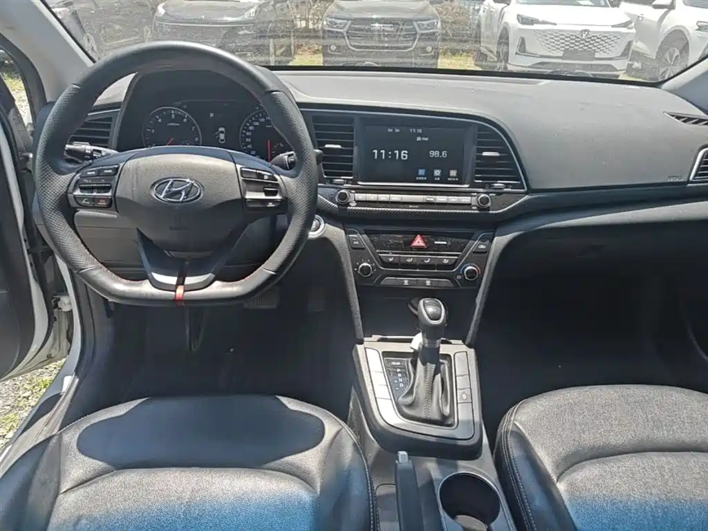 Hyundai Elantra 2018 1.4T DCT Dynamic·Vitality Model
