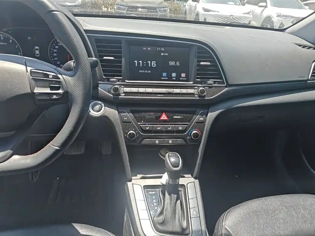 Hyundai Elantra 2018 1.4T DCT Dynamic·Vitality Model