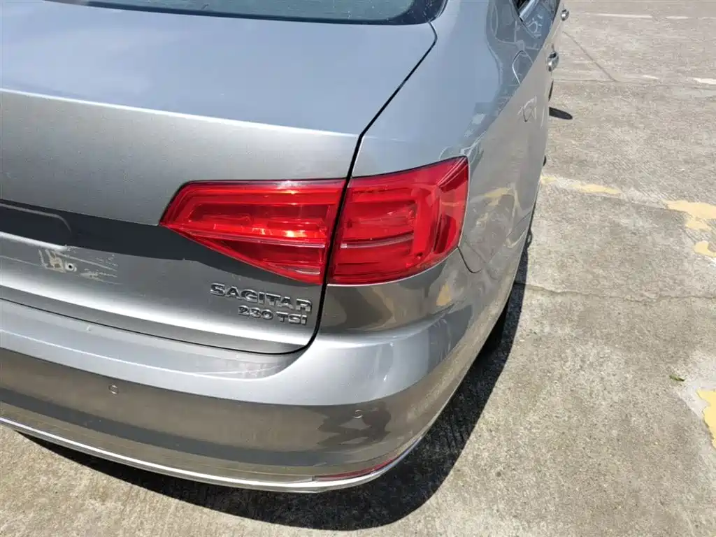 Volkswagen Sagitar 2017 230TSI Automatic Comfort