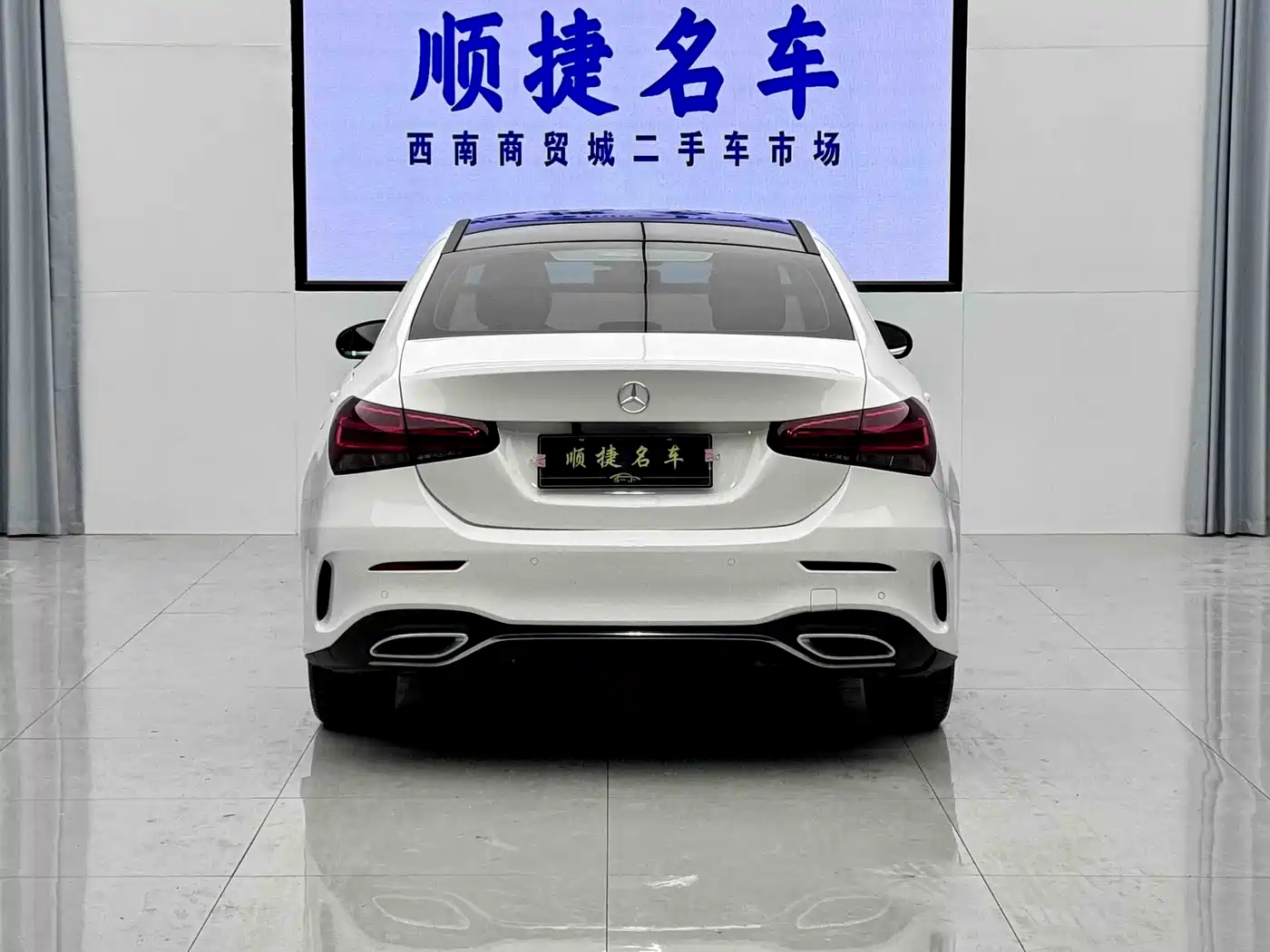 Mercedes-Benz Mercedes-Benz A-Class 2019 A 180 L Sport Sedan