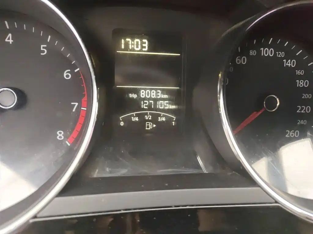 Volkswagen Sagitar 2015 1.6L Automatic Comfort