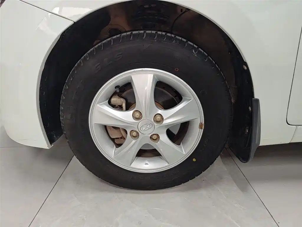 Hyundai Verna 2014 1.4L Manual Smart GLS