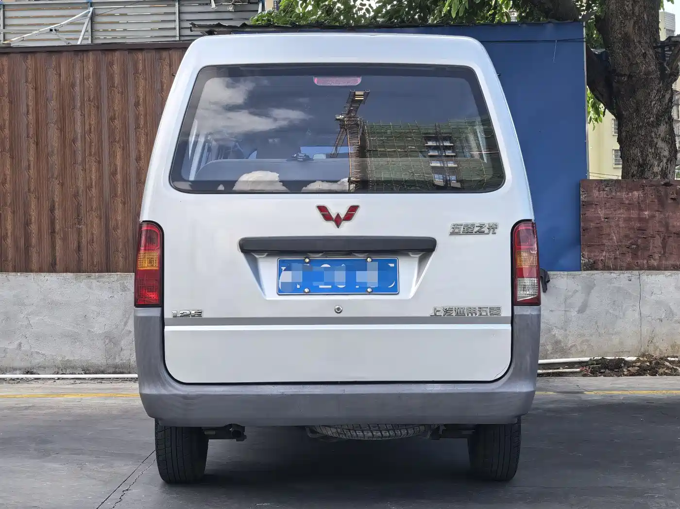 Wuling Motors Wuling Zhiguang 2015 1.2L Utility LSI