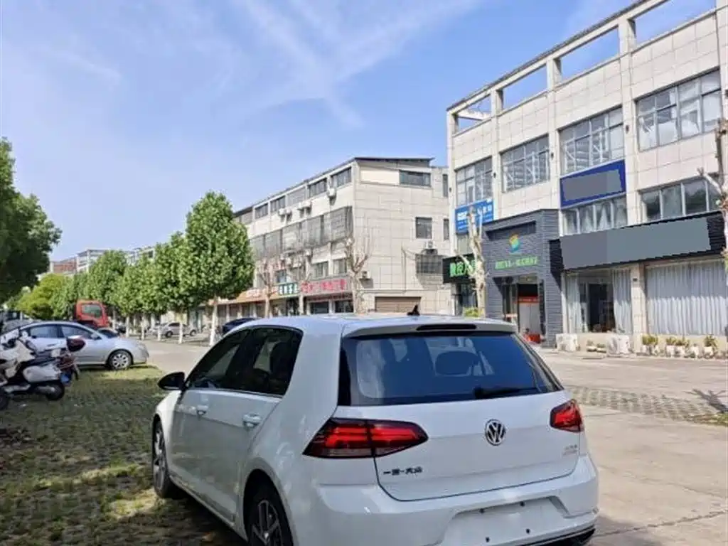 Volkswagen Golf 2019 200TSI DSG Comfort (China V)