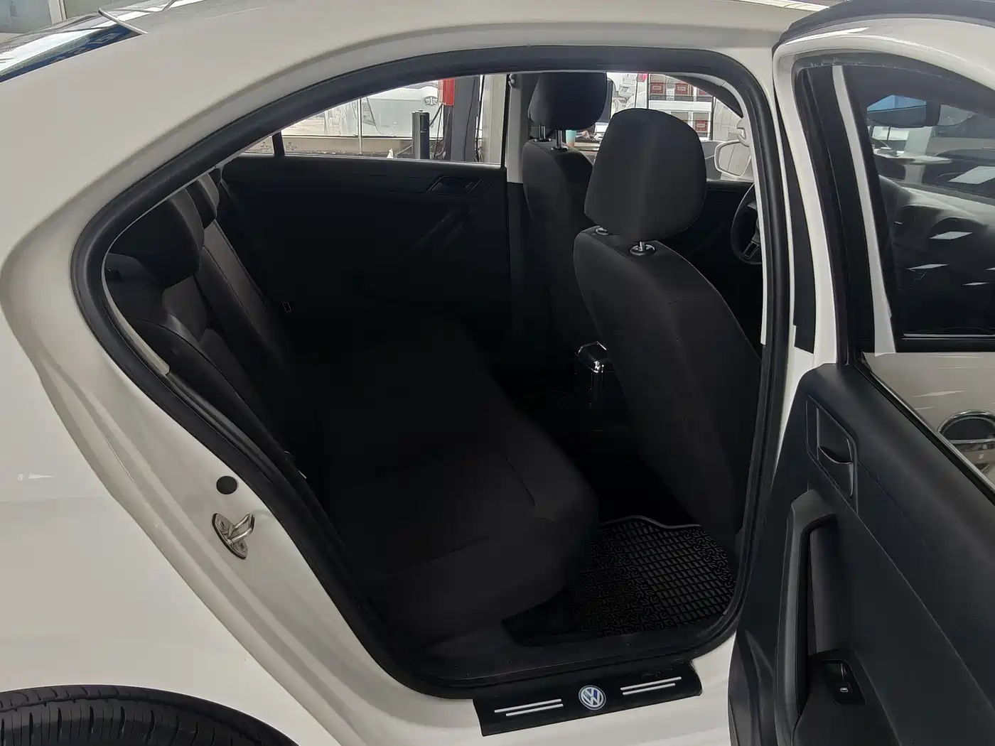 Volkswagen Jetta 2015 Quality Edition 1.4L Manual Fashion